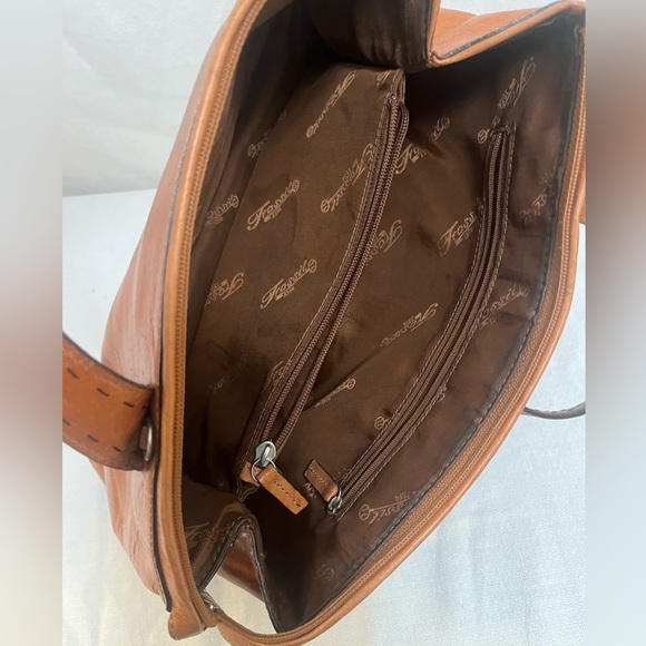 Fossil Purse - Picture 2 of 6